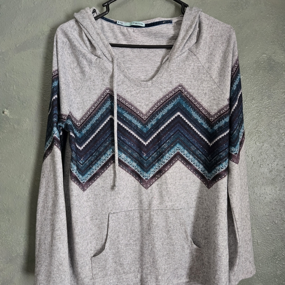 Maurices - Hoodie - Lightweight - Soft - Pockets - Women's M Medium